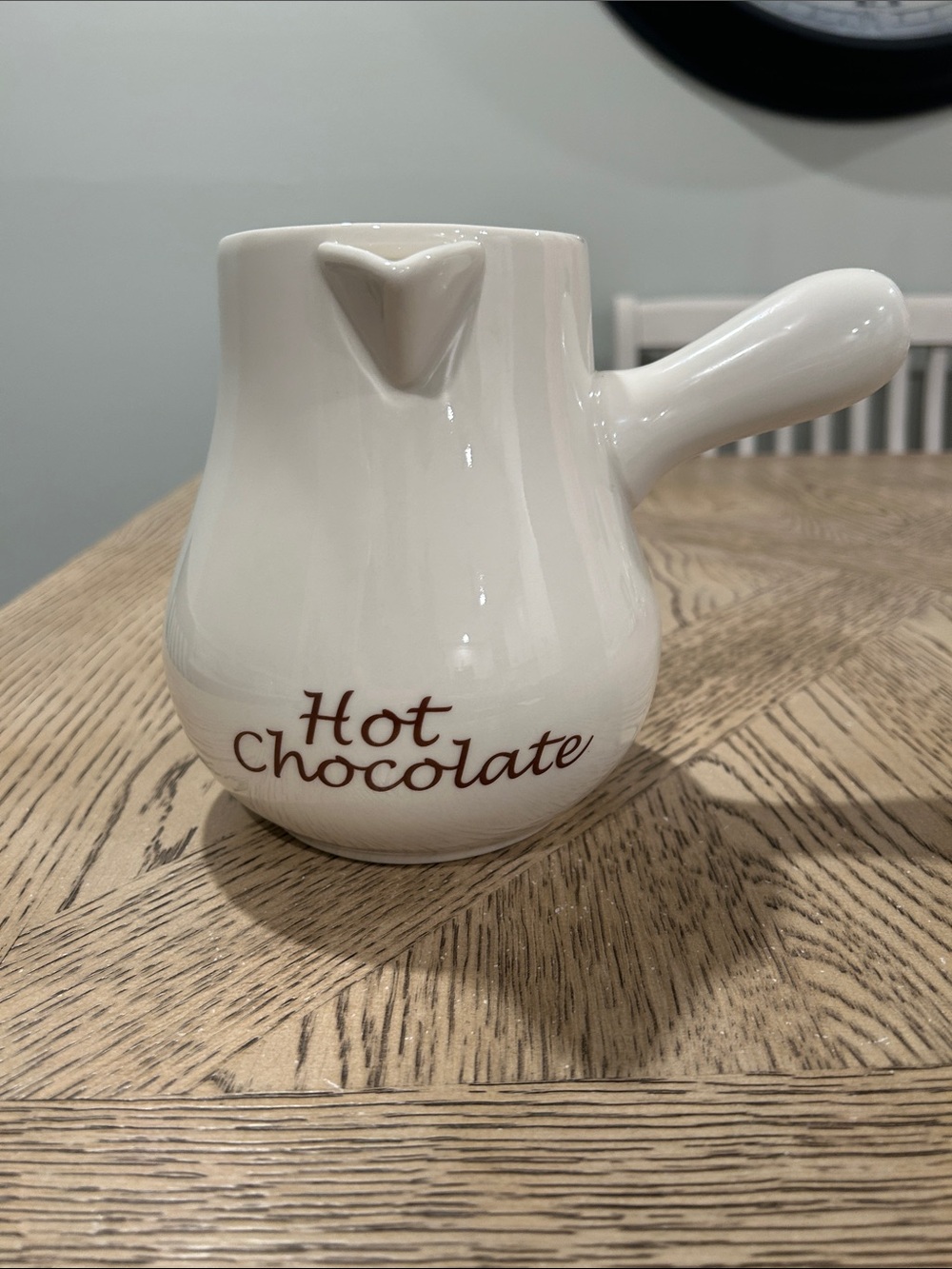 Williams Sonoma White Ceramic 'Hot Chocolate' Pourer